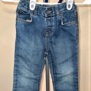 Boys Children's Place Bootcut Jeans. Size 5T
